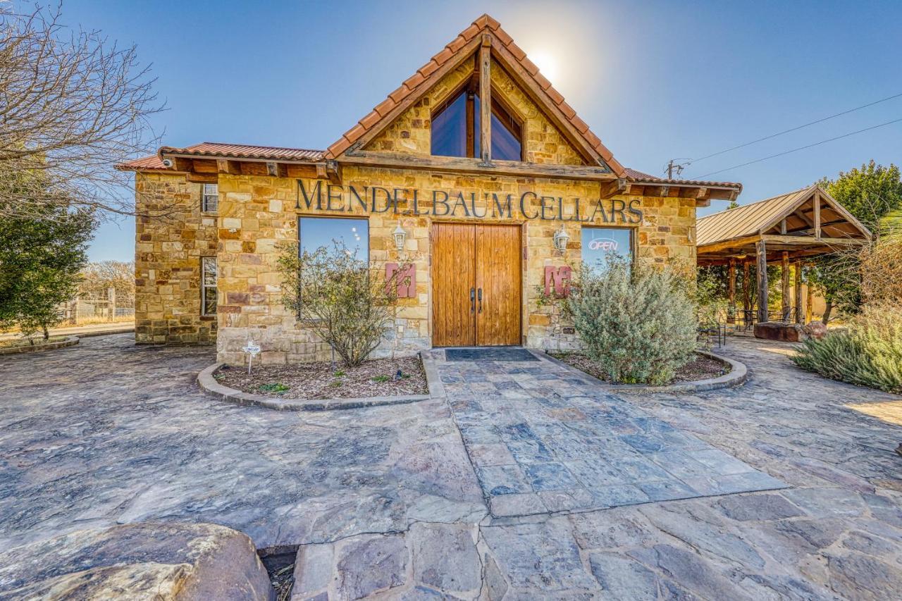 The Plum @ Mendelbaum Winery Guest Cabins Villa Fredericksburg Exterior photo